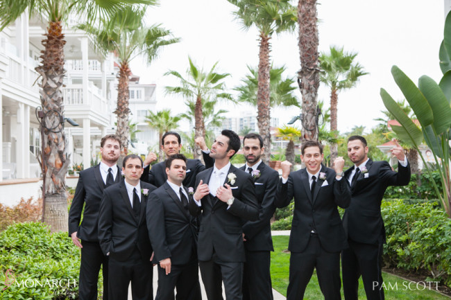 Fun-groomsmen-photos-hotel-del-coronado-wedding Fun-groomsmen-photos-hotel-del-coronado-wedding