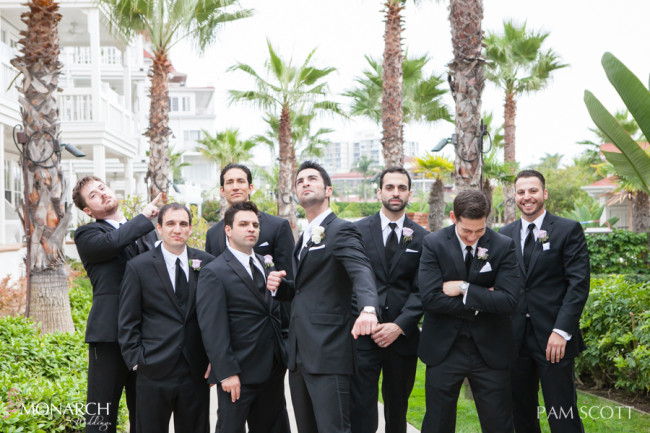 Fun-groomsmen-photos-hotel-del-coronado-wedding Fun-groomsmen-photos-hotel-del-coronado-wedding