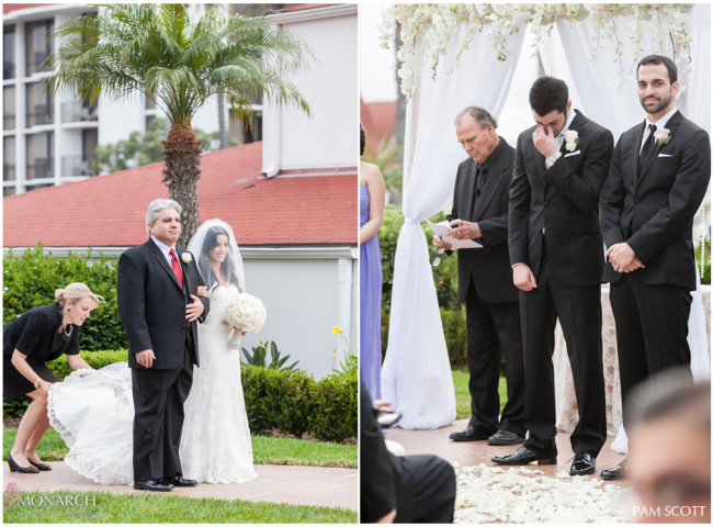 Vista-walk-ceremony-hotel-del-coronado-wedding Vista-walk-ceremony-hotel-del-coronado-wedding
