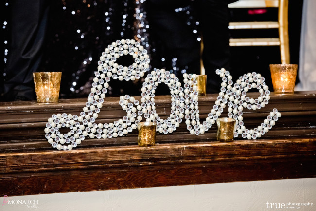 Gatsby-Prado-at-balboa-park-wedding-love-sign Gatsby-Prado-at-balboa-park-wedding-love-sign