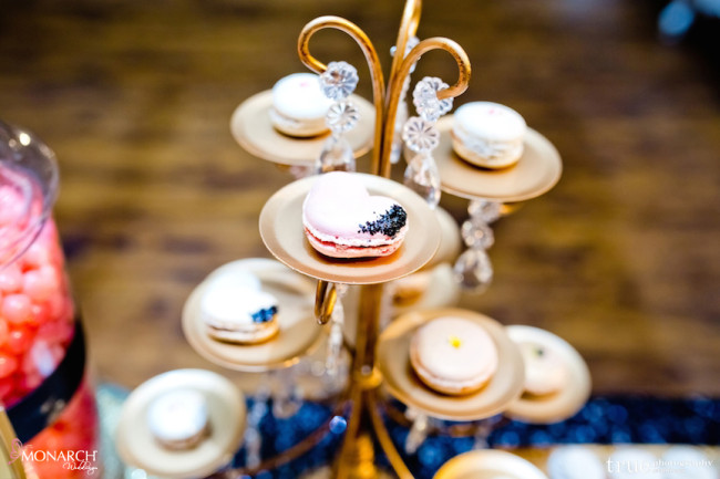 Gatsby-Prado-at-balboa-park-wedding-dessert-station-macaroons Gatsby-Prado-at-balboa-park-wedding-dessert-station-macaroons