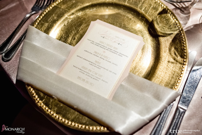 Prado-at-balboa-park-wedding-blush-linen-gold-charger-plate Prado-at-balboa-park-wedding-blush-linen-gold-charger-plate